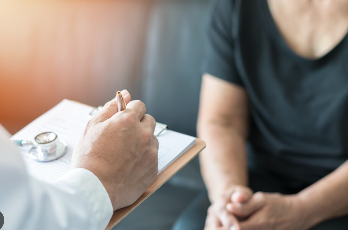 ലഹരിക്ക് അടിമപ്പെട്ടവരുടെ ചികിത്സാ വിവരങ്ങൾ ചോർത്തിയാൽ കനത്ത ശിക്ഷ; 10,000 ദിനാർ വരെ പിഴ, ആഭ്യന്തര മന്ത്രാലയം