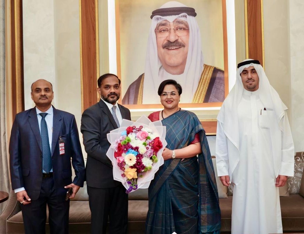 കുവൈത്തിലെ ഇന്ത്യൻ അംബാസഡറായി പരമിത ത്രിപാഠി ചുമതലയേറ്റു