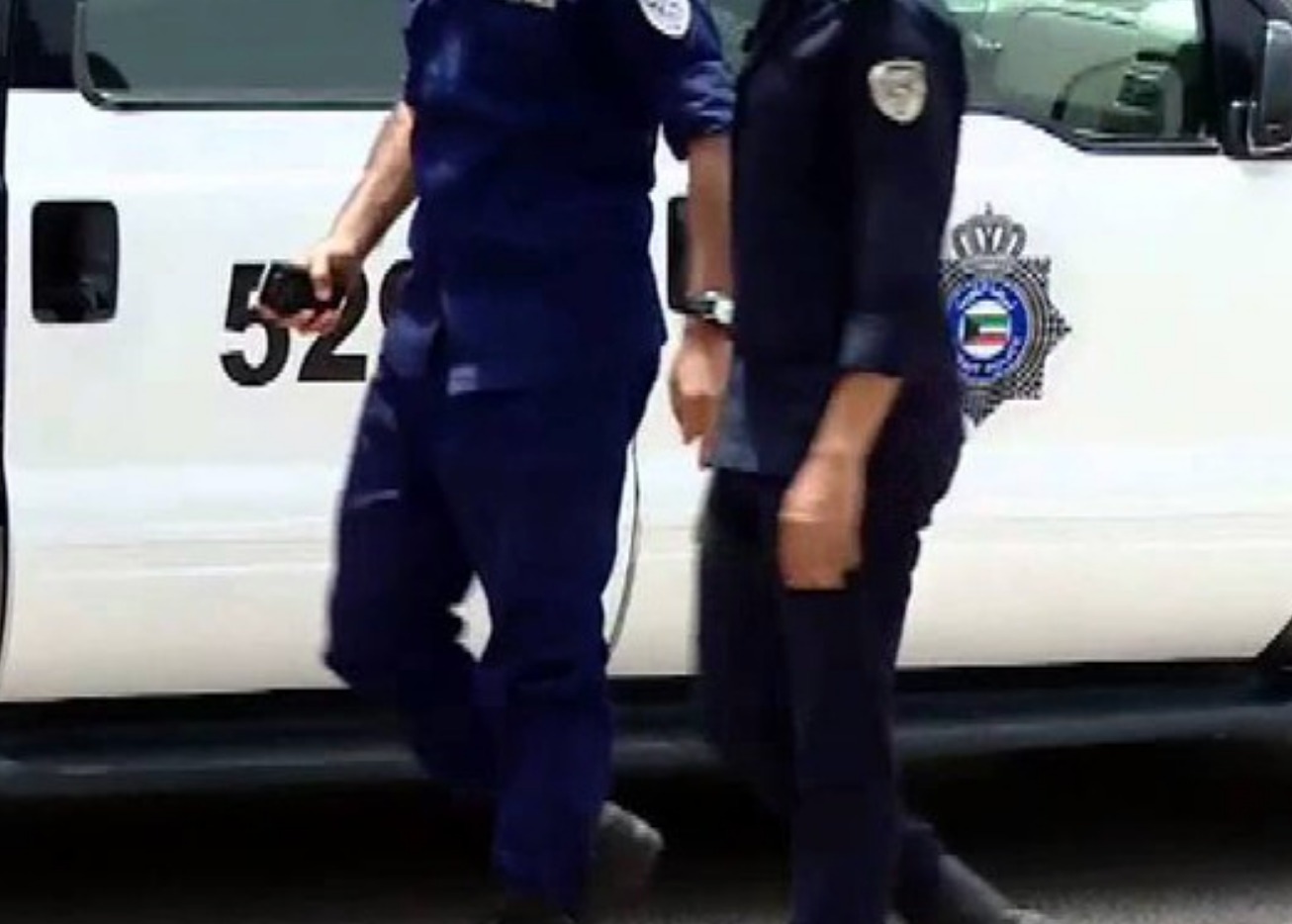 ഹൈവേയിൽ ലഹരിയിൽ ഉപയോഗിച്ച് നടന്നത് അപകടകരമായ രീതിയിൽ, യുവാവും യുവതിയും അറസ്റ്റിൽ 