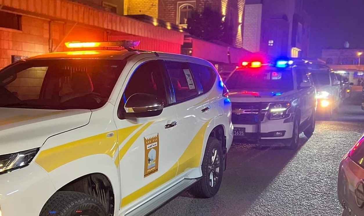 ജലീബ് അൽ ഷുവൈക്കിൽ ഓപ്പറേഷൻ ശക്തമാക്കി: അനധികൃത കെട്ടിടങ്ങൾ പൊളിച്ചുനീക്കുന്നു, 21 കെട്ടിടങ്ങളുടെ വൈദ്യുതി ബന്ധം വിച്ഛേദിച്ചു