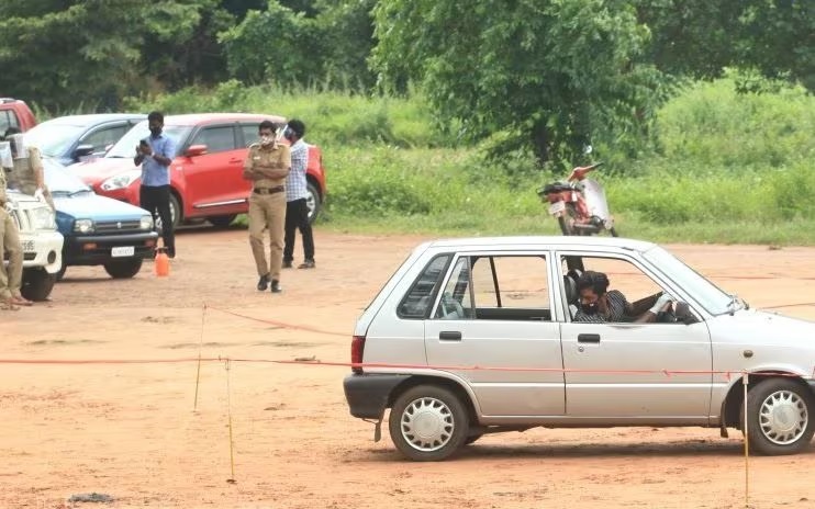 സംസ്ഥാനത്ത് ഡ്രൈവിംഗ് ടെസ്റ്റുകൾ ഇന്നുമുതൽ പുനരാരംഭിക്കും