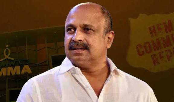 നടന്‍ സിദ്ദിഖിന് വിദേശയാത്രയ്ക്ക് അനുമതി