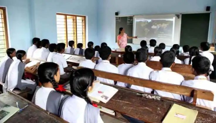 അസാധാരണ നടപടി, വിദ്യാഭ്യാസ വകുപ്പില്‍ സമഗ്രമാറ്റം, ആന്ധ്രയില്‍ 67732 അധ്യാപകര്‍ക്ക് സ്ഥലംമാറ്റം