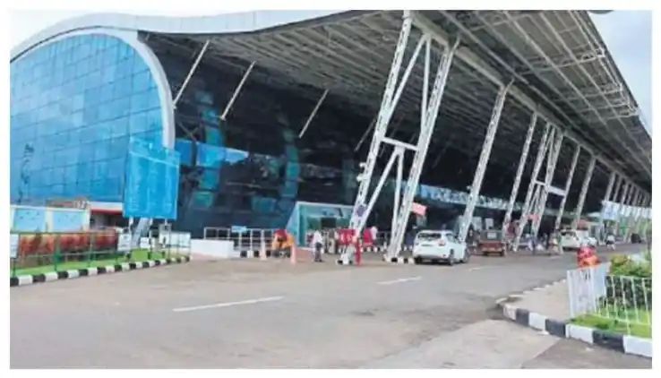 തിരുവനന്തപുരം വിമാനത്താവളത്തില്‍ ബോംബ് ഭീഷണി സന്ദേശം; പരിശോധന ശക്തമാക്കി