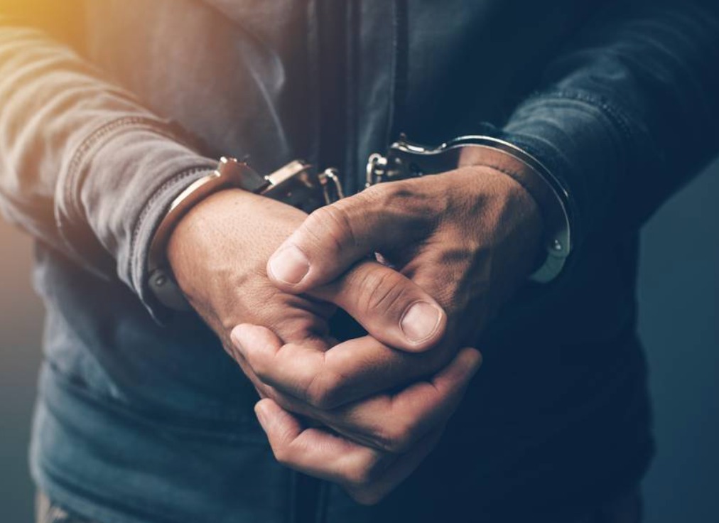 പ്രതികാരത്തിനായി ഭാര്യയുടെ കാറിൽ മയക്കുമരുന്ന് വെച്ചു: പ്രവാസി കുവൈത്തിൽ പിടിയിൽ