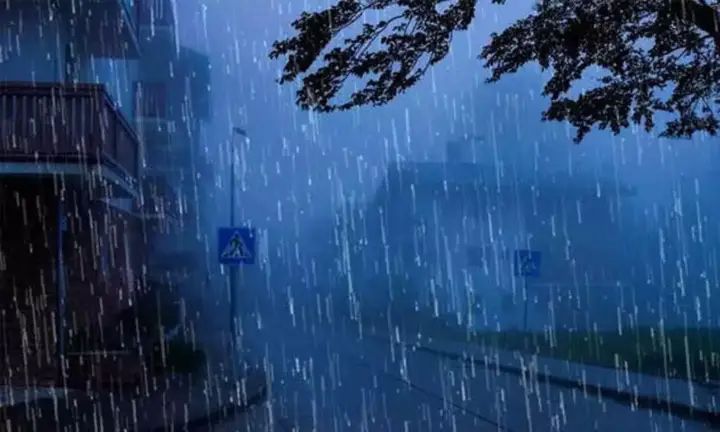 സംസ്ഥാനത്ത് ഇന്നും നാളെയും അതിതീവ്ര മഴയ്ക്ക് സാധ്യത