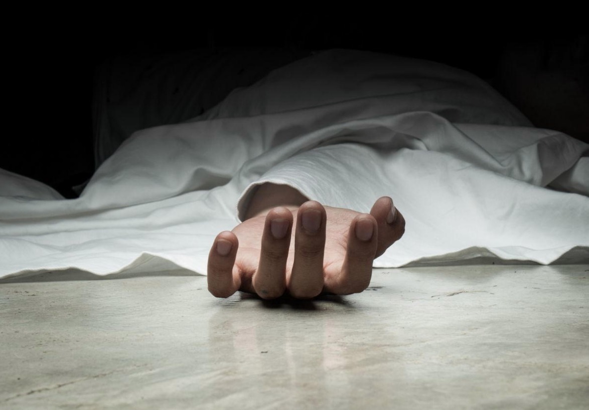 ടെറസ്സിൽനിന്ന് വീണ് യുവതിക്ക് മരണം; കൊലപാതകമെന്ന് സംശയം, അന്യോഷണം ആരംഭിച്ചു  