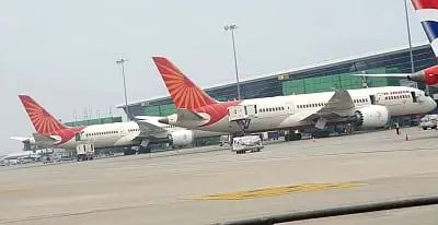 എയര്‍ ഇന്ത്യയില്‍ നടപടി, ഡിവിഷണല്‍ വൈസ് പ്രസിഡന്റ് ഉള്‍പ്പെടെയുള്ളവരെ നീക്കും