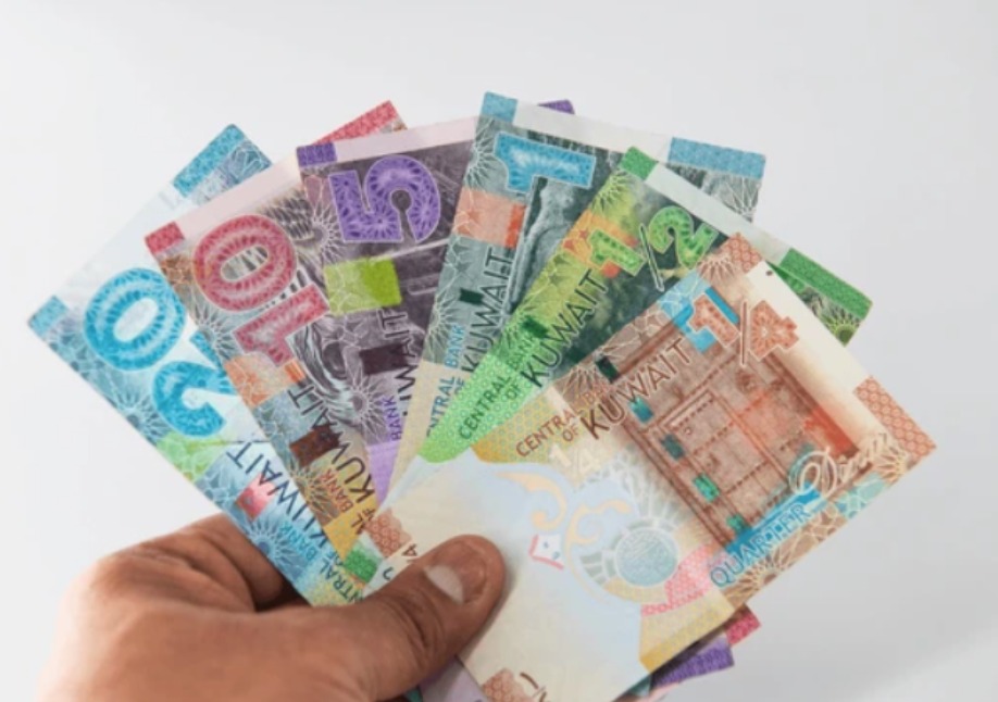 ഫർവാനിയയിൽ വ്യാപക പരിശോധന: പണം സ്വീകരിച്ചതിന് ഫാർമസികൾക്കെതിരെ നടപടി 