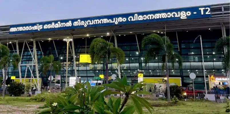തിരുവനന്തപുരം വിമാനത്താവളത്തിലും ബോംബ് ഭീഷണി; സന്ദേശം എത്തിയത് മെയില‍ില്‍, പരിശോധന കര്‍ശനമാക്കി