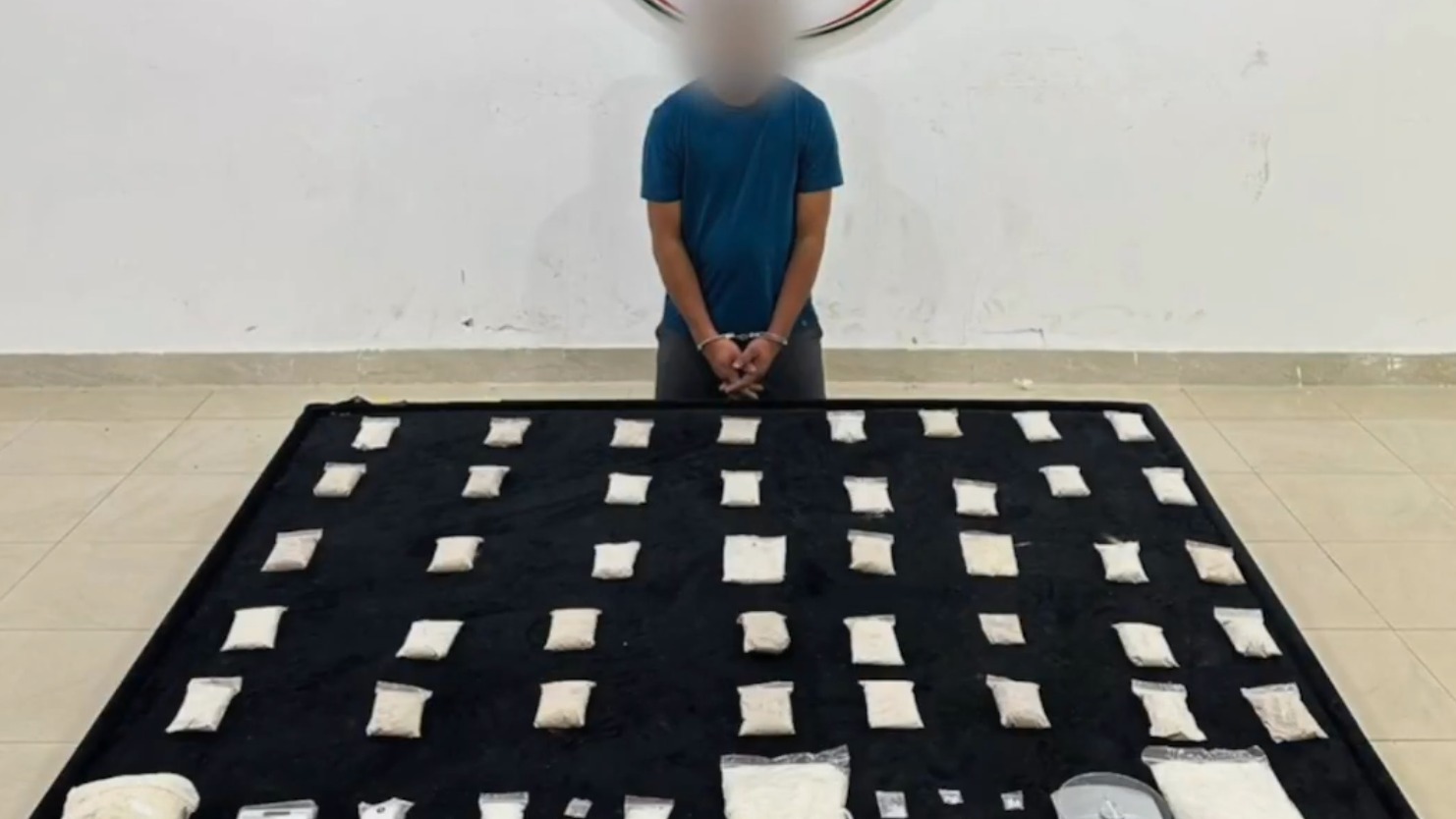 മംഗഫിൽ വൻ മയക്കുമരുന്ന് വേട്ട: 6 കിലോ ഹെറോയിനും 4 കിലോ മെത്താംഫെറ്റാമിനും പിടികൂടി