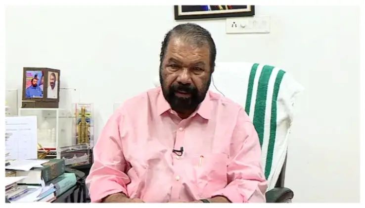 സ്‌കൂള്‍ തുറക്കുന്നത് ജൂണ്‍ 2ന്, മഴ ശക്തമായി തുടര്‍ന്നാല്‍ മാറ്റം വേണോ എന്ന കാര്യം തീരുമാനിക്കും: വി ശിവന്‍കുട്ടി