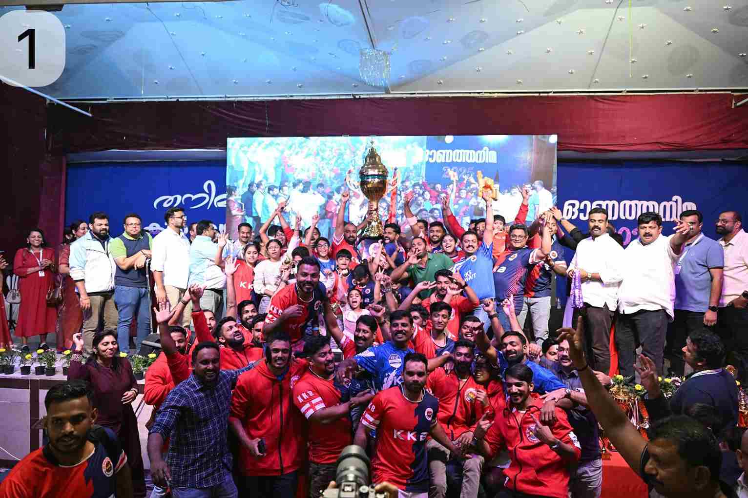 തനിമ കുവൈത്തിന്റെ 19ആം ദേശീയ വടംവലി മത്സരത്തിൽ യു.എൽ.സി കെ.കെ.ബി കിരീടം നേടി