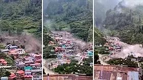 മിന്നല്‍ പ്രളയത്തിന് കാരണം മേഘ വിസ്‌ഫോടനമല്ല?; കാലാവസ്ഥ പ്രതികൂലം, രക്ഷാദൗത്യം ദുഷ്‌കരമെന്ന് സൈന്യം, തിരച്ചില്‍ തുടരുന്നു