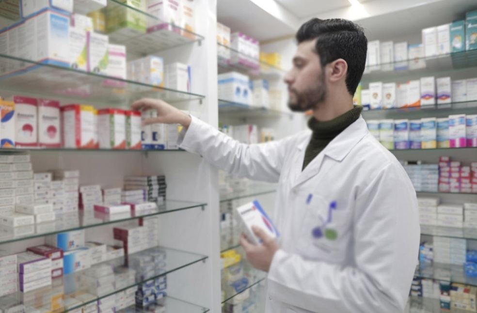 Kuwait Overhauls Pharmacy Laws, Allows Medicine Vending Machines and E-commerce