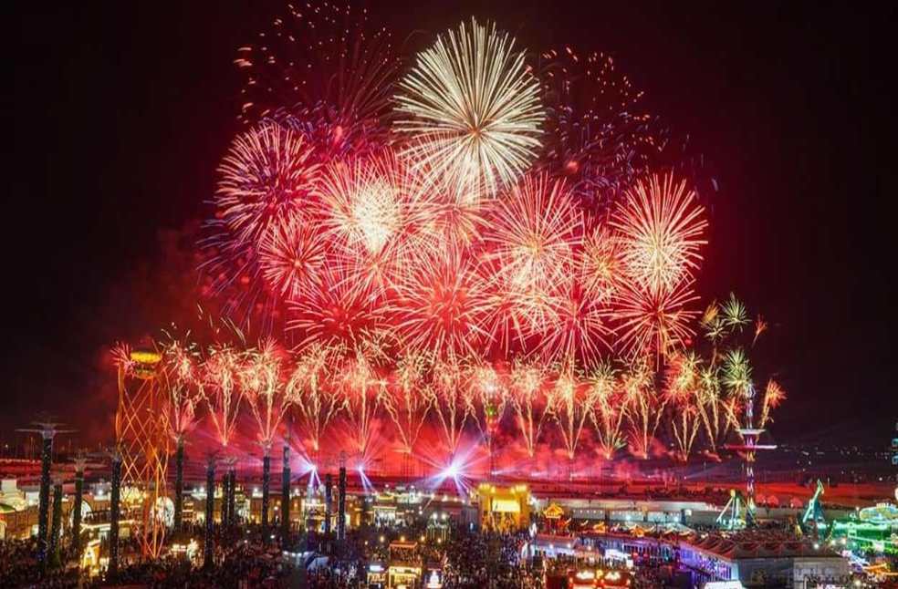 Sharjah Announces New Year Holiday for Government Sector; UAE Set for Festive Celebrations