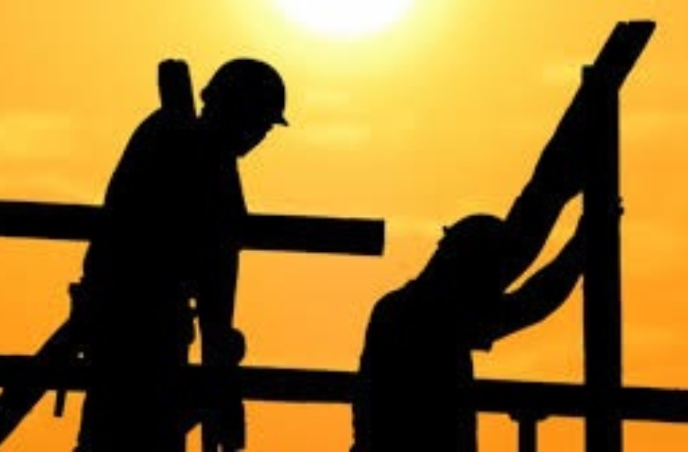 Saudi Arabia Reports Over 2,000 Midday Work Ban Violations During Summer Inspections