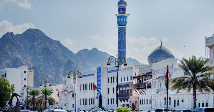  Oman Mandates Hiring of at Least One Omani Citizen per Company
